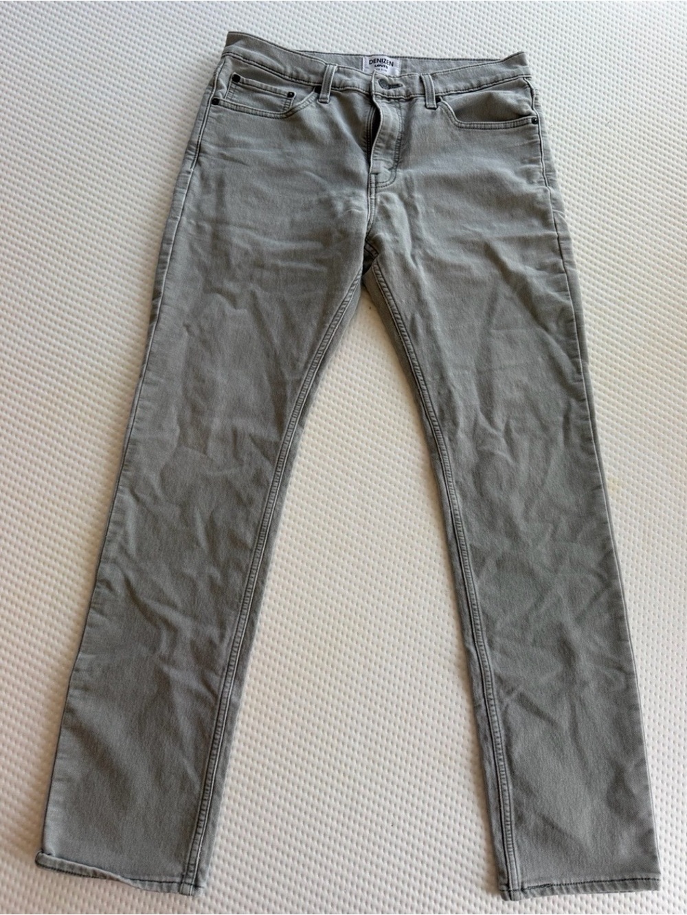 DENIZEN from Levi’s 216 Slim Jeans Men’s 33x32 Gray